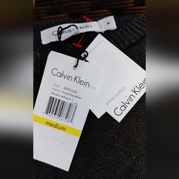 Calvin Klein Pima cotton sweater size medium NWT - Picture 5 of 6